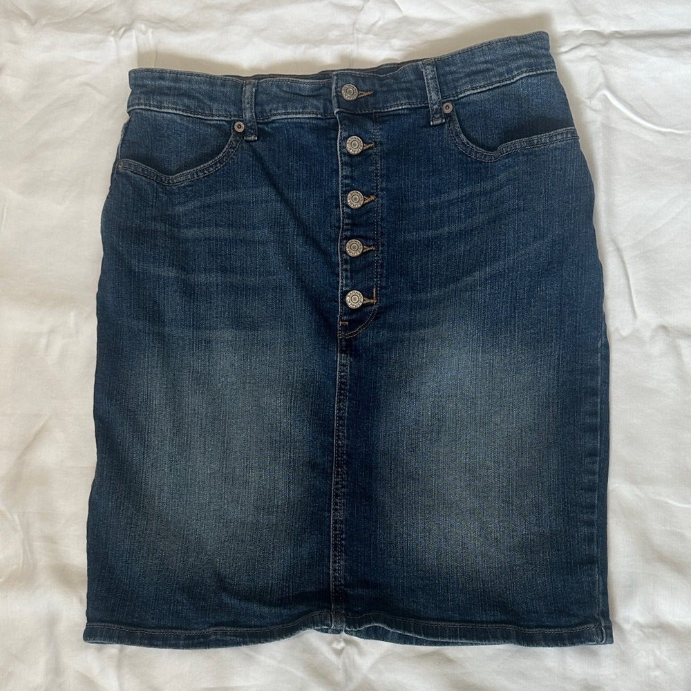 Banana Republic Blue Denim Skirt